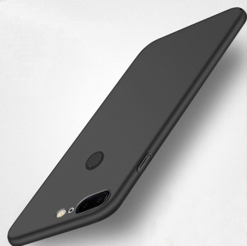 TopAce slim cover is one of the most simple-looking cases for the 5T