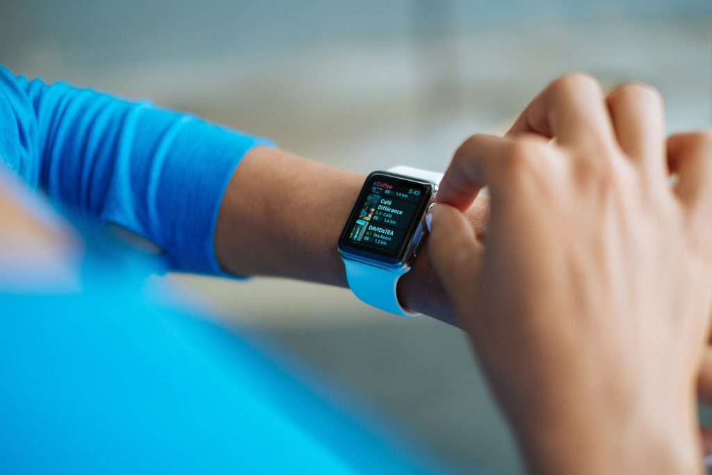 Factors you need to weigh in before buying a smartwatch